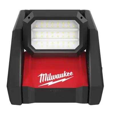 M18 éclairage de zone High Output M18 HOAL | MILWAUKEE